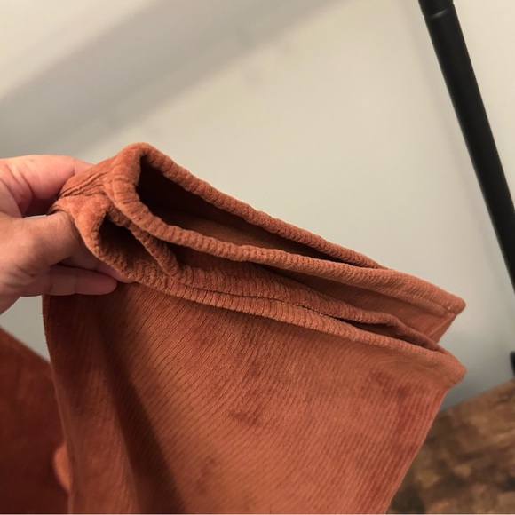 Wrangler women’s Burnt Orange Color Pull On Corduroy Flare Pants Size M NEW - Picture 7 of 9